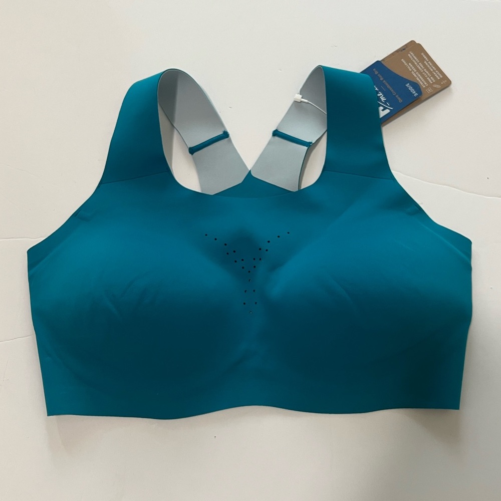 BROOKS HOLDS ME IN RUN BRA DARE CROSSBACK SIZE 34DD/E